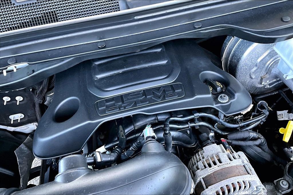 Used 2019 RAM 1500 Big Horn image 32