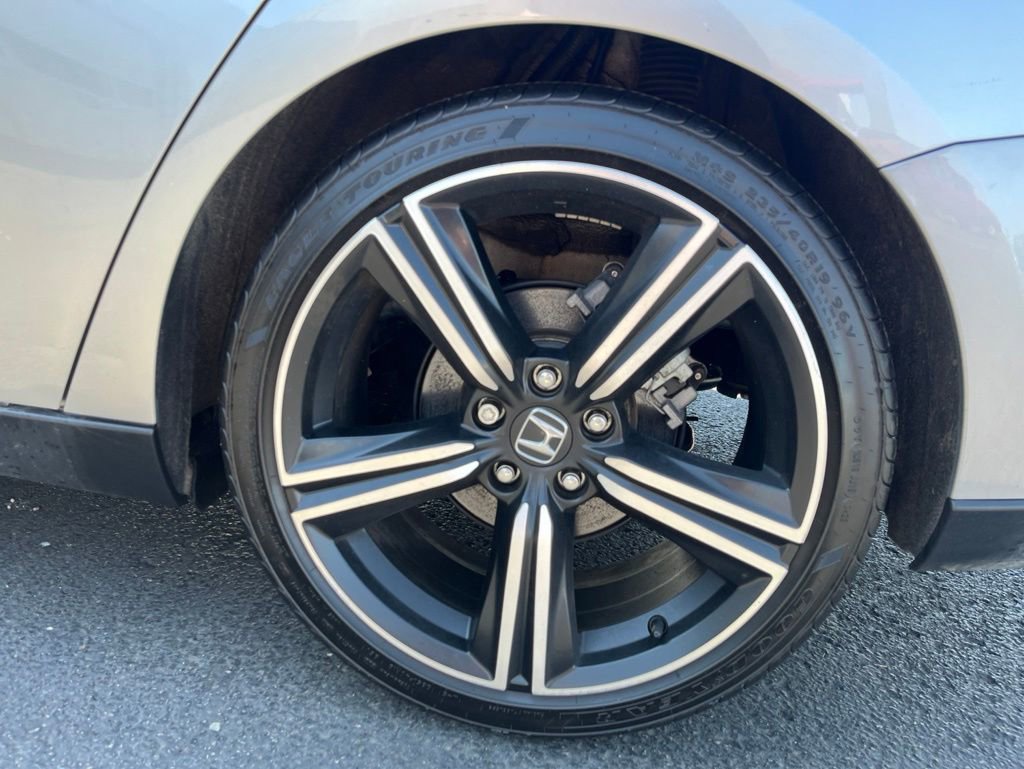 Used 2024 Honda Accord Sport image 9