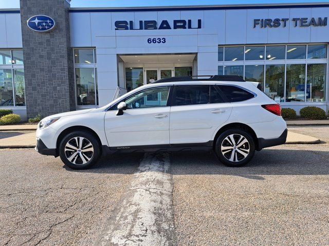 Used 2018 Subaru Outback 2.5i Limited image 3
