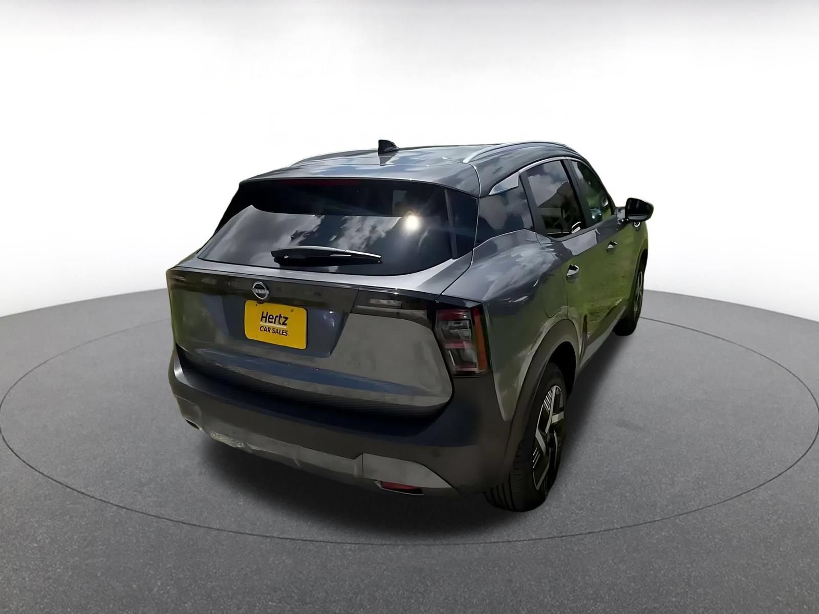 Used 2026 Nissan Kicks SV FWD image 14