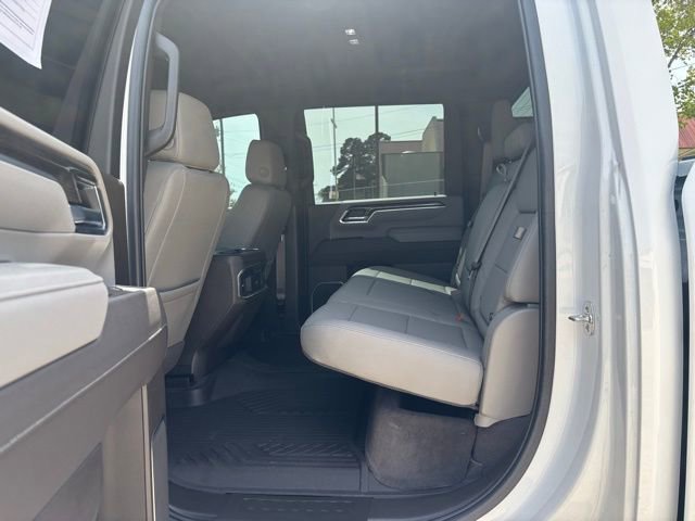 Used 2025 Chevrolet Silverado 2500 LTZ w/ LTZ Convenience Package image 12