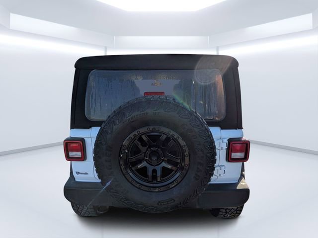 Used 2019 Jeep Wrangler Unlimited Sport image 4