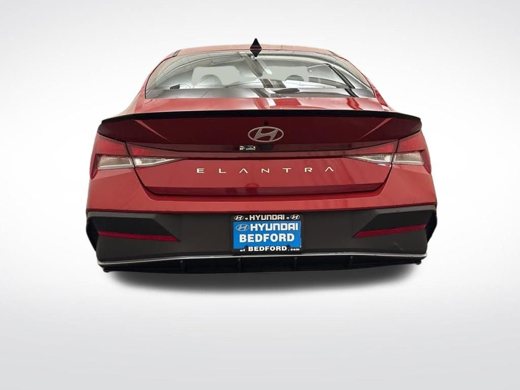 Certified 2026 Hyundai Elantra Sport w/ Cargo Package FWD image 6