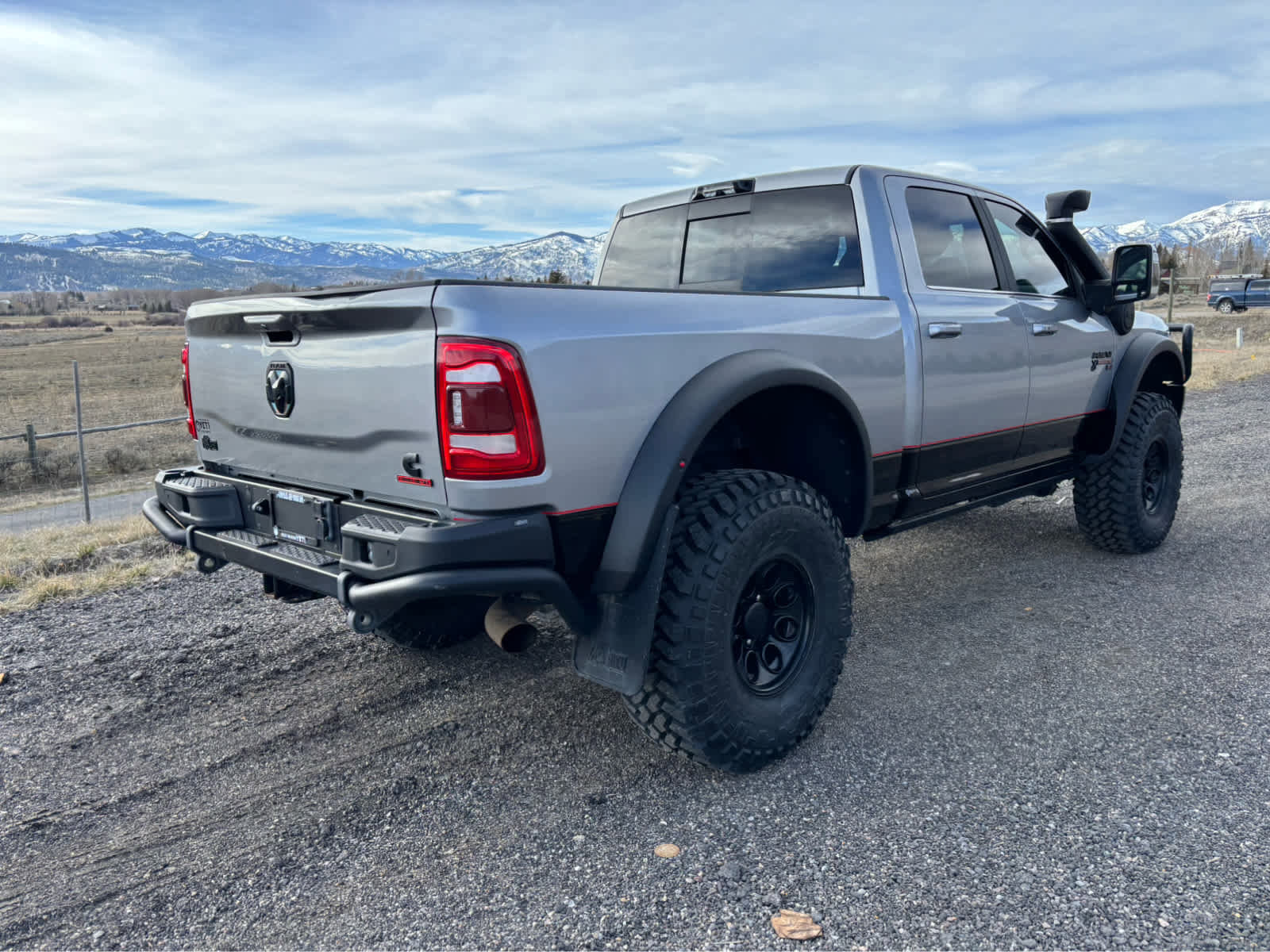 Used 2023 RAM 3500 Limited image 9