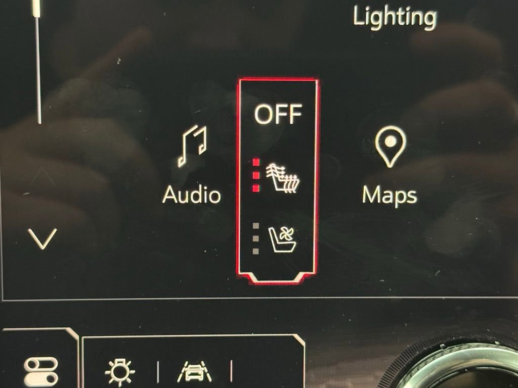 Used 2025 GMC Acadia Denali w/ LPO, Floor Liner Package image 5