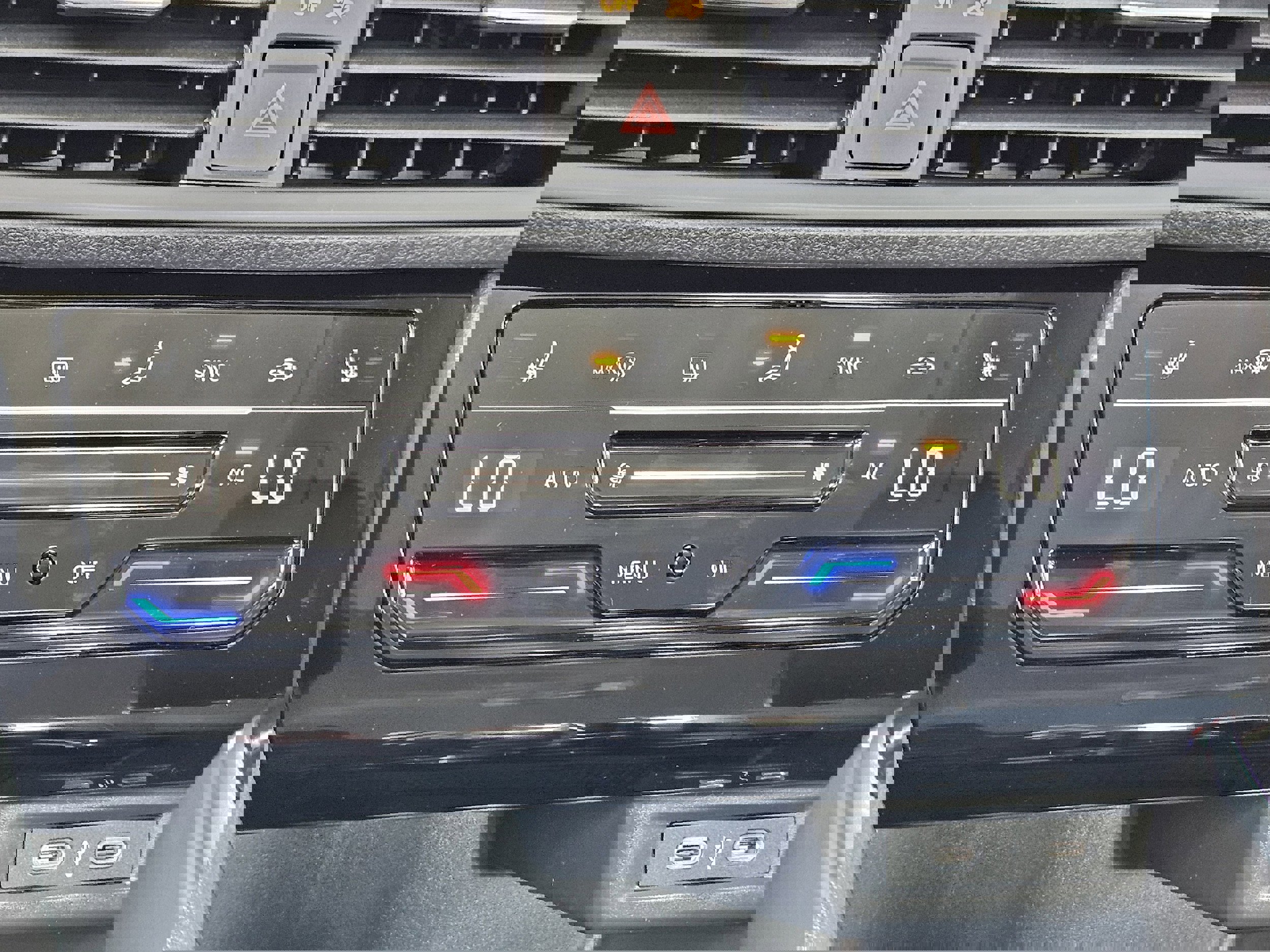 New 2025 Volkswagen Jetta SE image 26