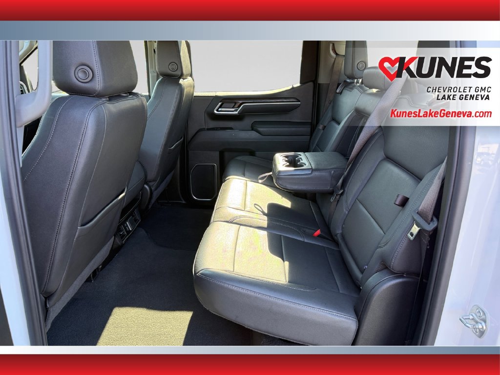 Used 2025 GMC Sierra 1500 SLT AWD/4WD image 34