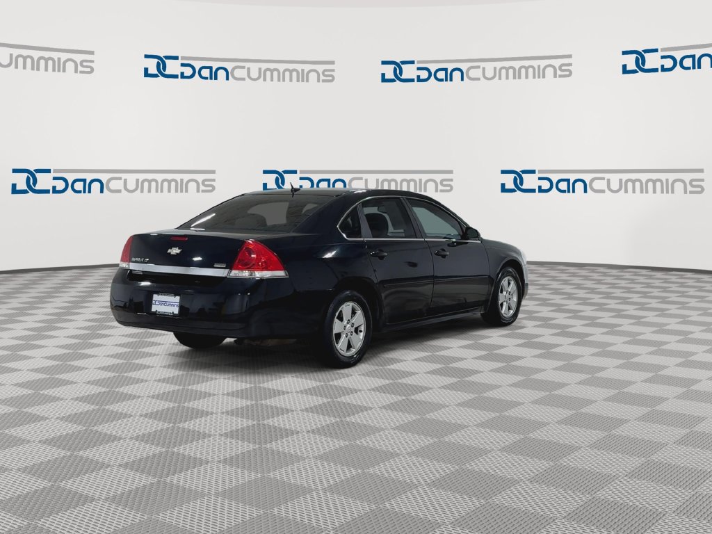 Used 2011 Chevrolet Impala LT FWD image 9