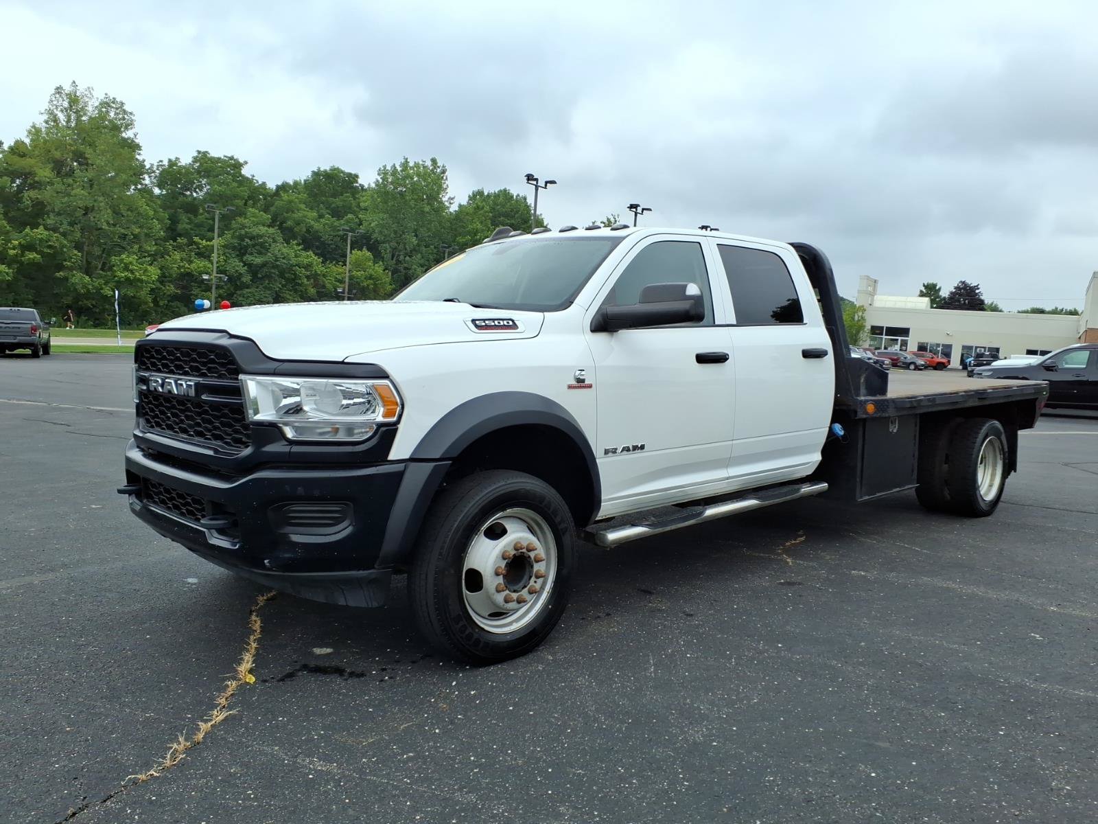 Used 2020 RAM 5500 Tradesman w/ Max Tow Package AWD/4WD image 3