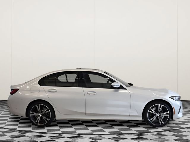 Used 2023 BMW 330i xDrive Sedan w/ Premium Package AWD/4WD image 2