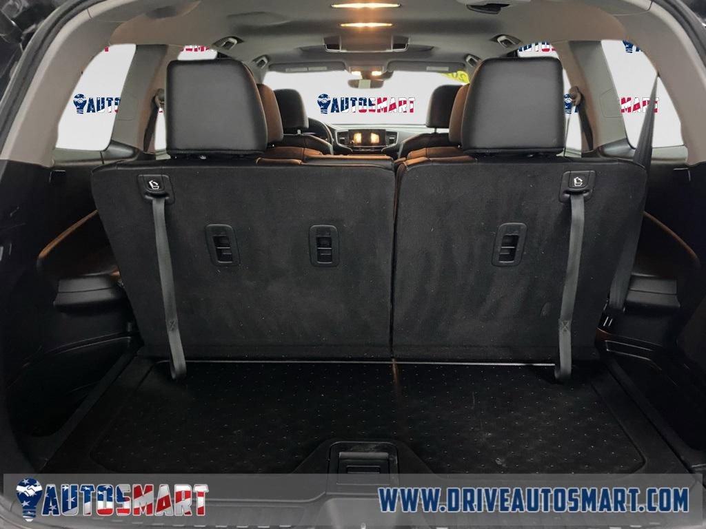 Used 2021 Honda Pilot Touring image 15