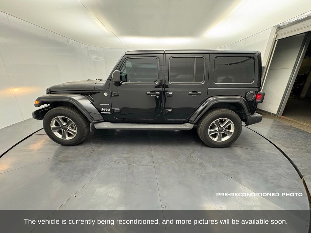 Used 2020 Jeep Wrangler Unlimited Sahara image 2