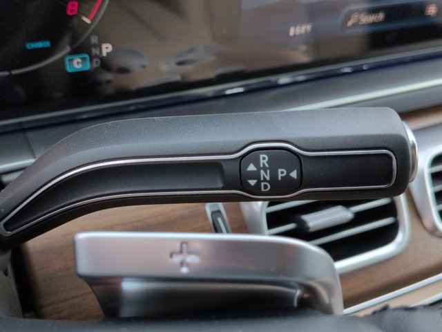 New 2026 Mercedes-Benz GLE 350 4MATIC image 19
