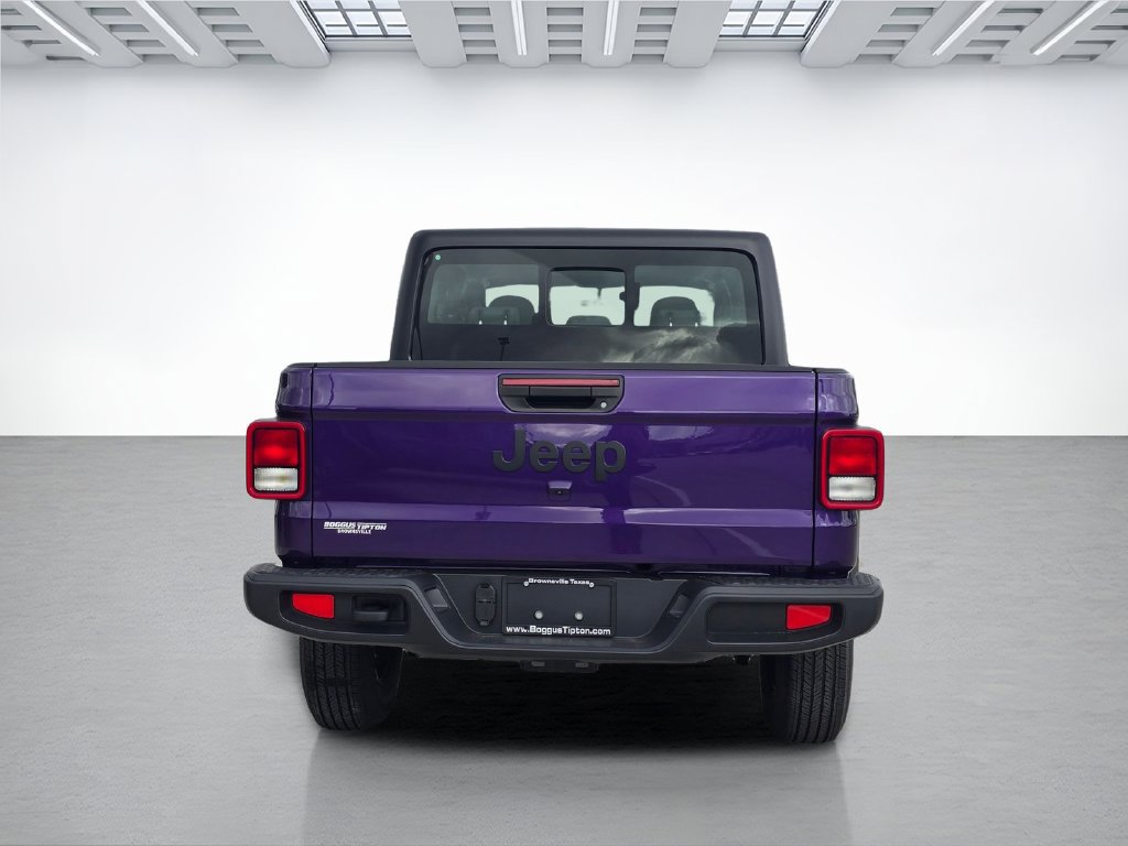 New 2026 Jeep Gladiator Sport AWD/4WD image 4