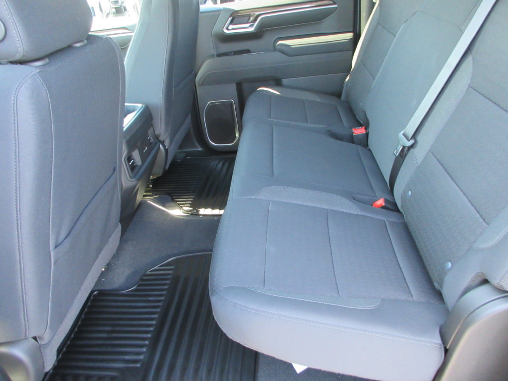 New 2026 Chevrolet Silverado 1500 LT w/ Convenience Package II AWD/4WD image 15