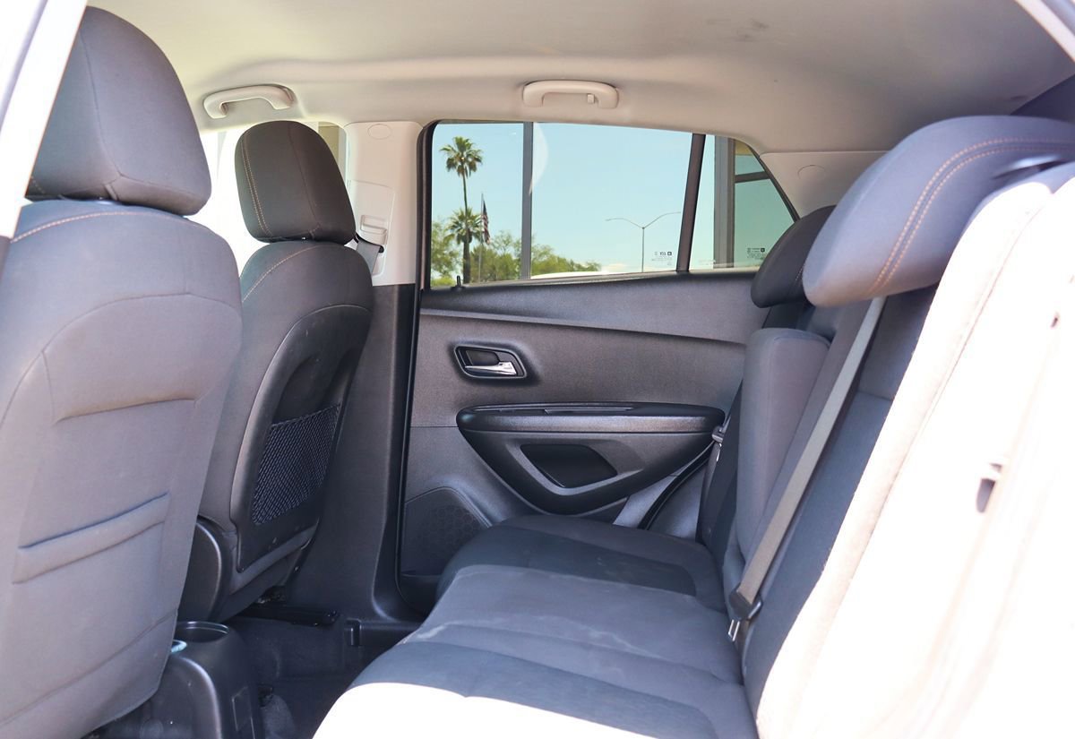 Used 2020 Chevrolet Trax LS w/ Tint and Cruise Package FWD image 30