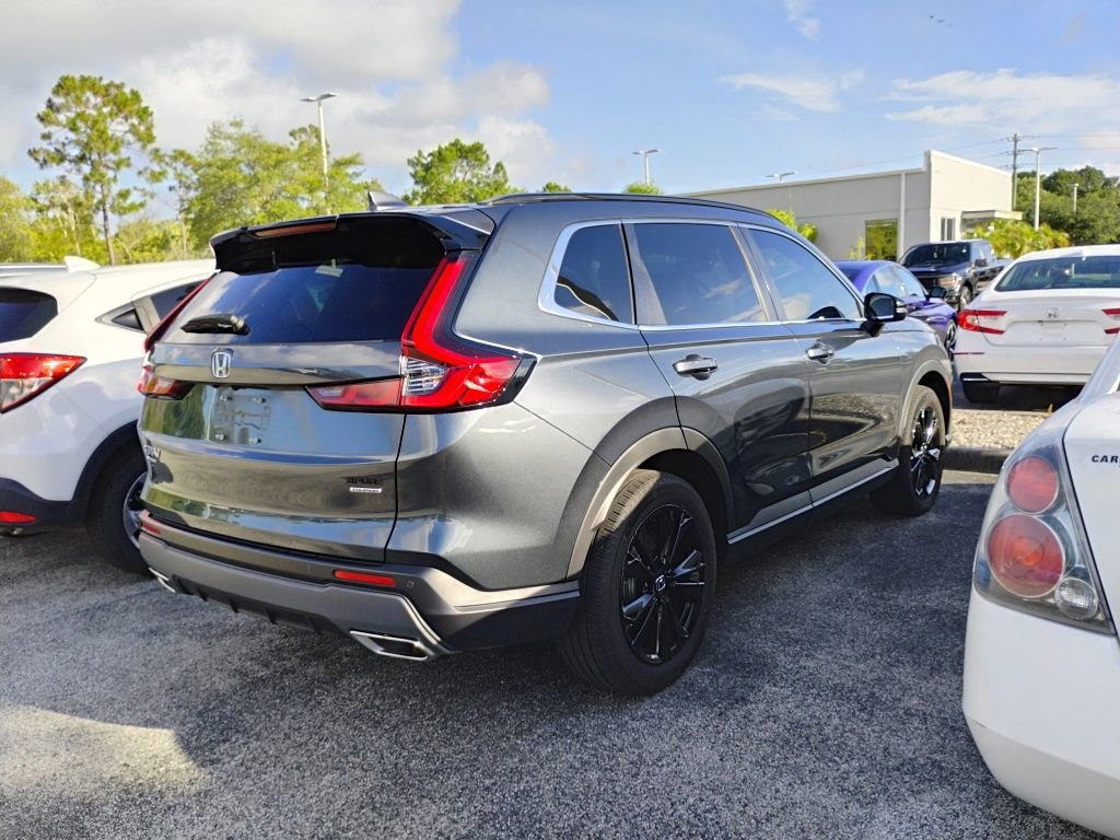 Used 2023 Honda CR-V Sport Touring image 2