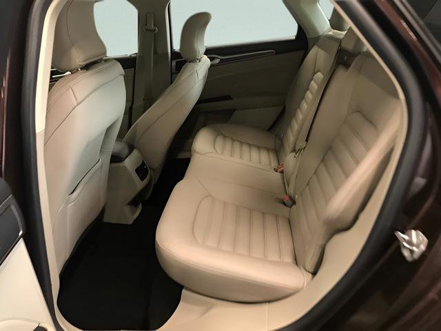 Used 2017 Ford Edge SEL image 7