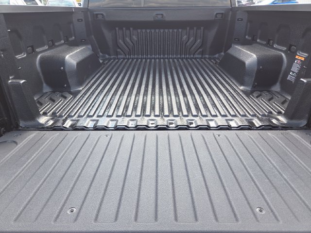 New 2026 Chevrolet Silverado 1500 LT w/ LPO, Liner Protection Package AWD/4WD image 17