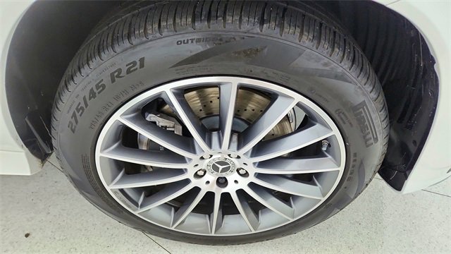 Used 2025 Mercedes-Benz GLE 350 4MATIC w/ AMG Line Exterior image 58