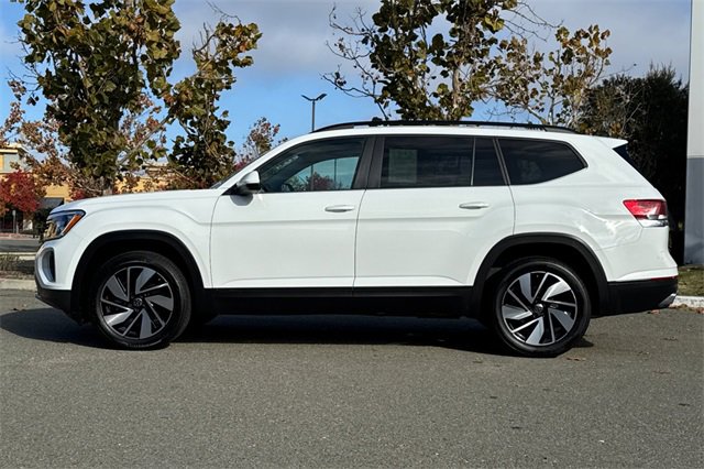 Used 2024 Volkswagen Atlas SE image 7