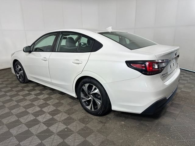 Used 2023 Subaru Legacy Premium image 5