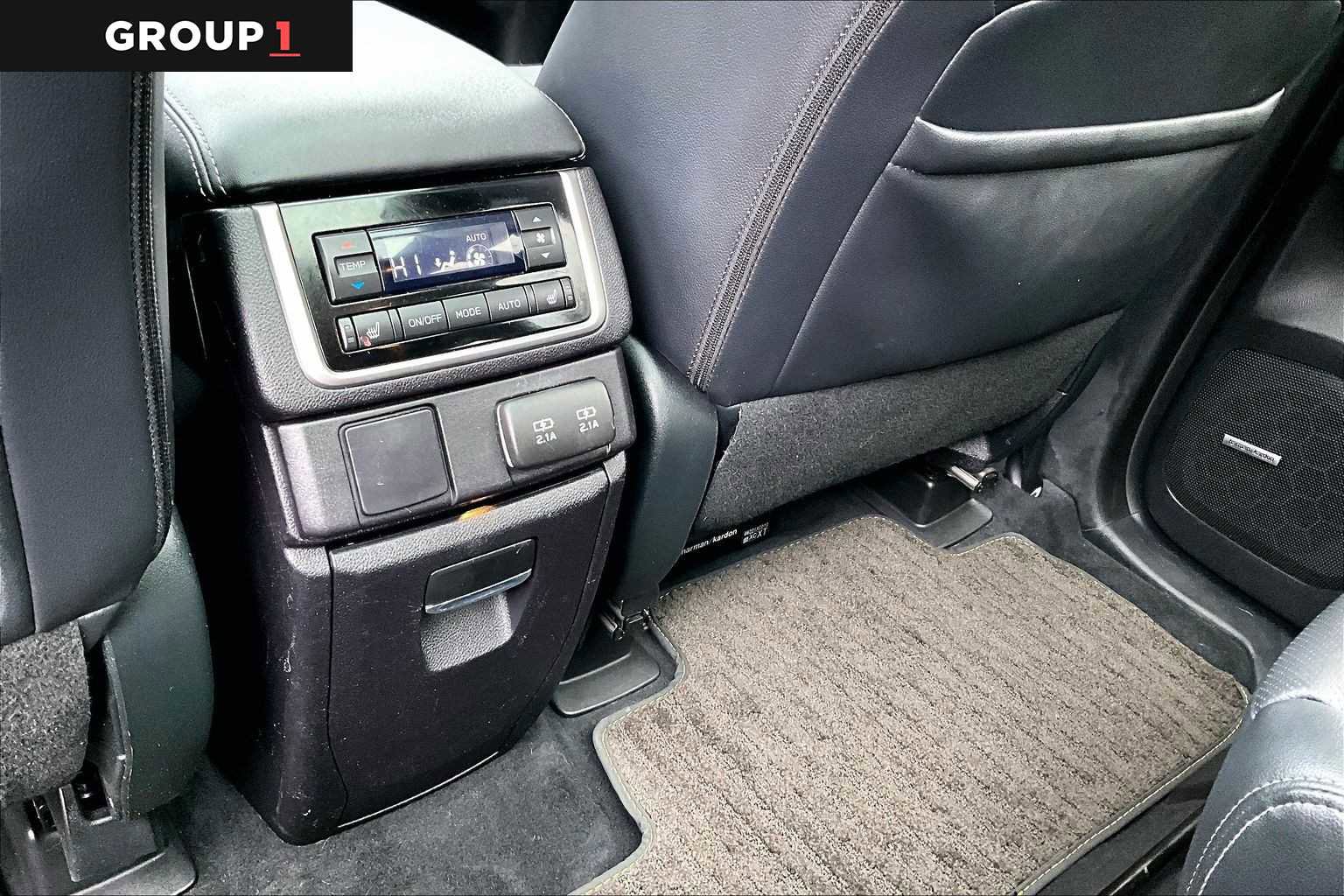 Used 2022 Subaru Ascent Limited w/ Technology Package image 34