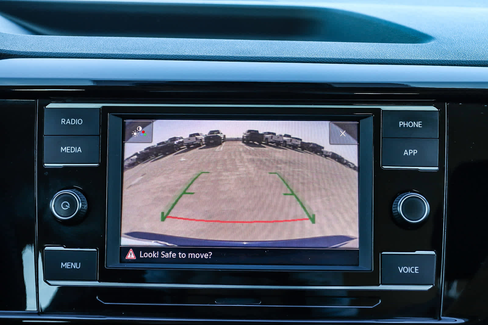 Used 2024 Volkswagen Taos S image 26