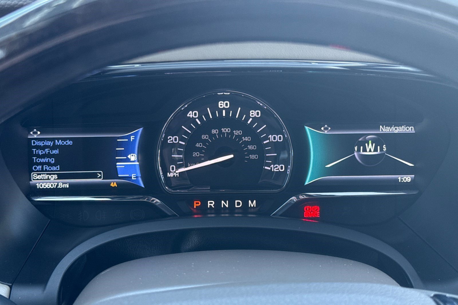 Used 2017 Lincoln Navigator Select image 32