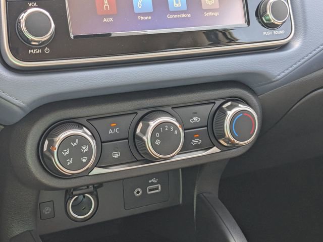 New 2025 Nissan Versa SV w/ Trunk Package image 21