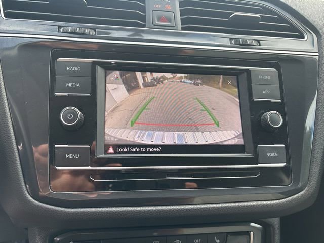 Used 2022 Volkswagen Tiguan S AWD/4WD image 14