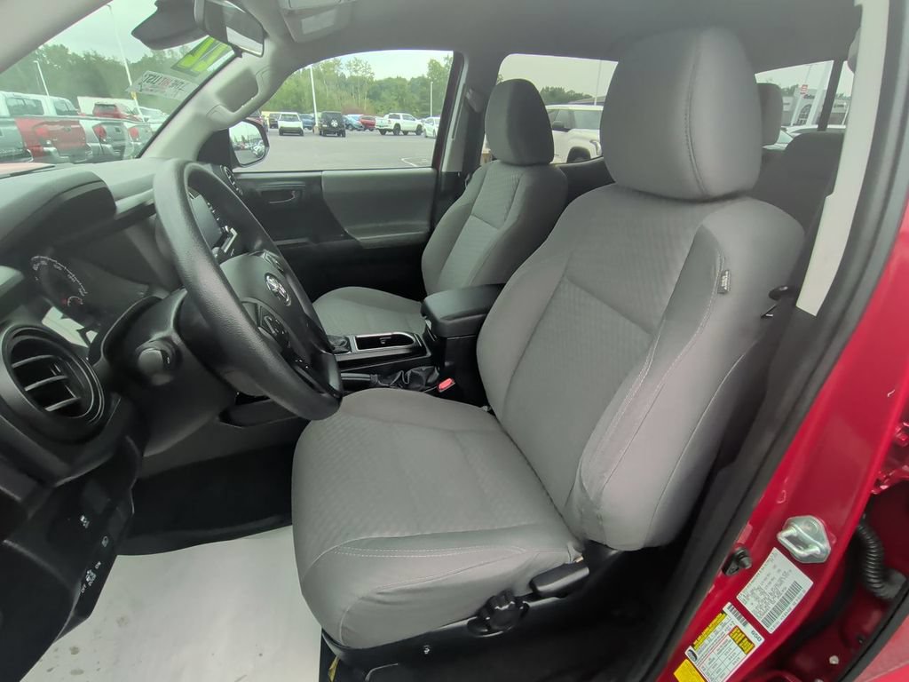 Used 2022 Toyota Tacoma SR AWD/4WD image 17
