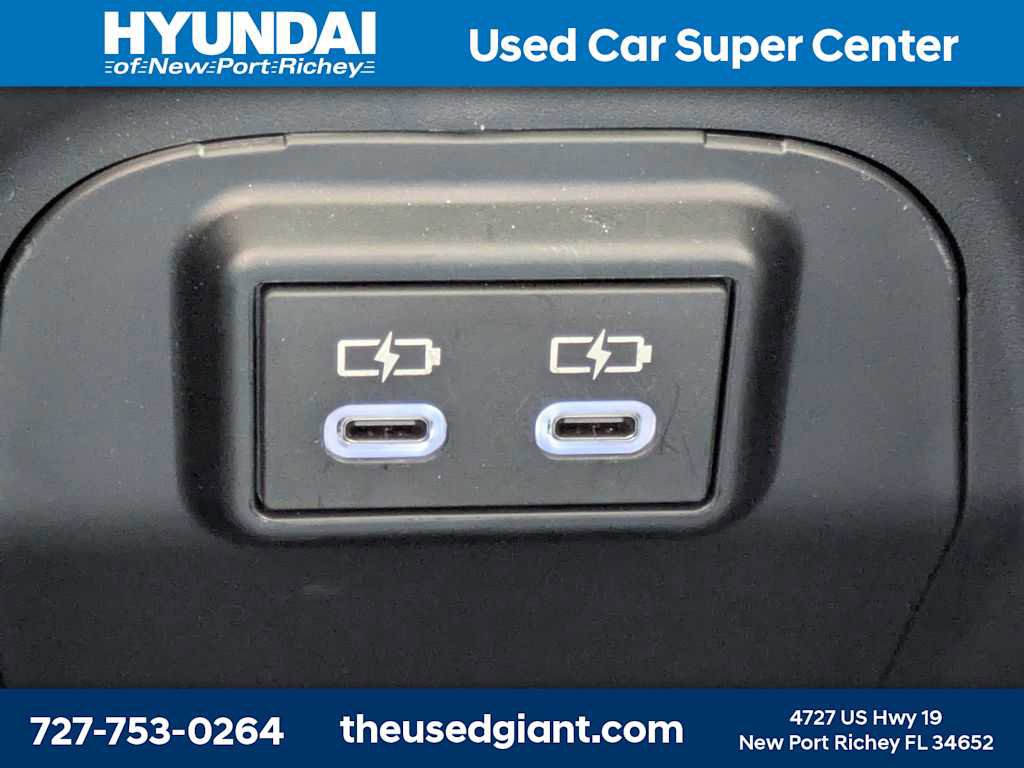 Used 2024 Toyota RAV4 XLE w/ Convenience Package image 33