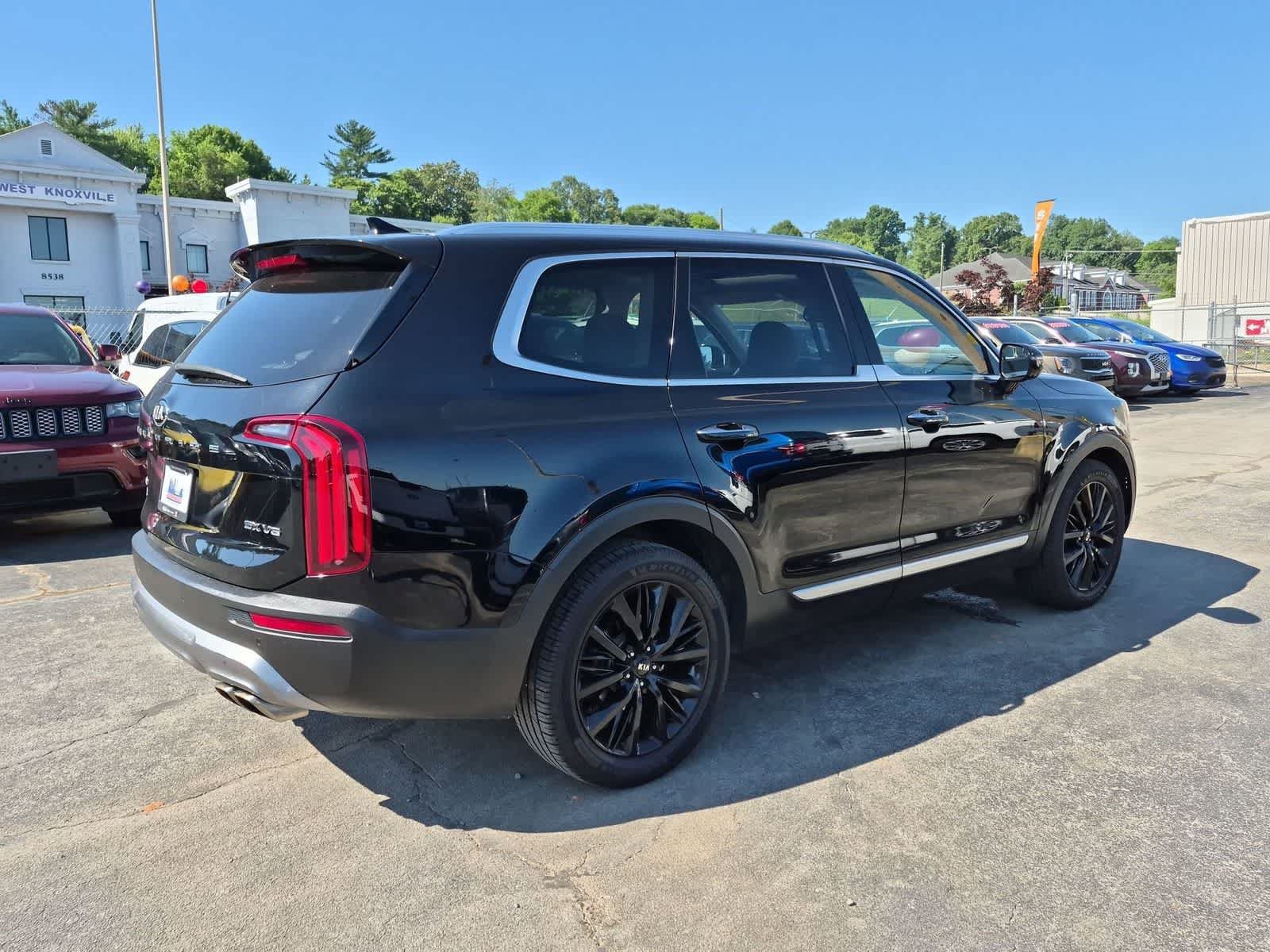 Used 2021 Kia Telluride SX w/ SX Prestige Package AWD/4WD image 8