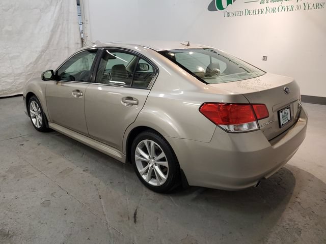 Used 2014 Subaru Legacy 2.5i Limited w/ Moonroof Package AWD/4WD image 4