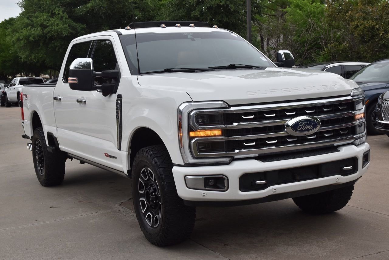 Used 2024 Ford F250 Platinum image 4