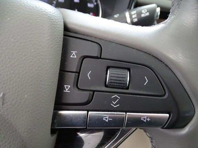 Certified 2023 Cadillac XT6 Premium Luxury AWD/4WD image 8