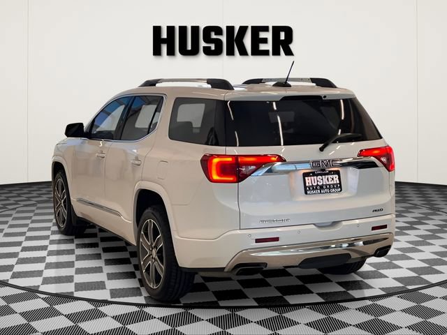 Used 2017 GMC Acadia Denali w/ Technology Package image 5