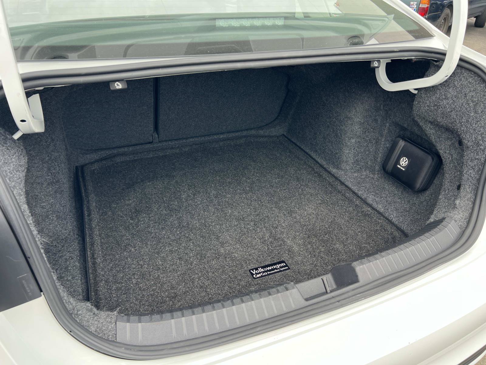 Certified 2024 Volkswagen Jetta S FWD image 21