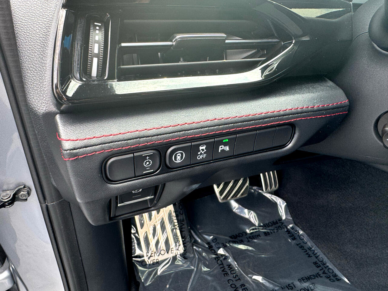 Used 2023 Acura MDX A-Spec image 12