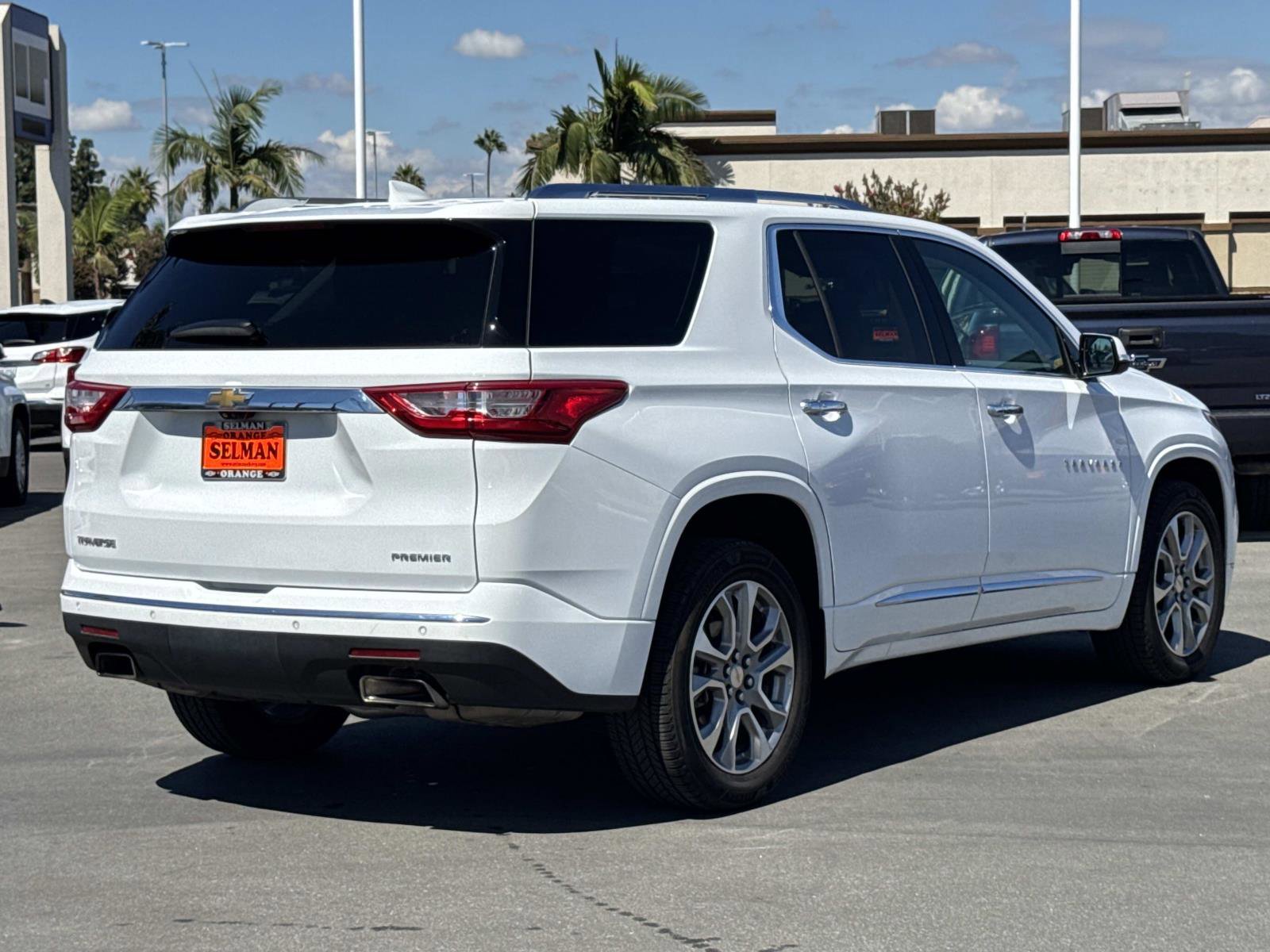 Used 2020 Chevrolet Traverse Premier image 5