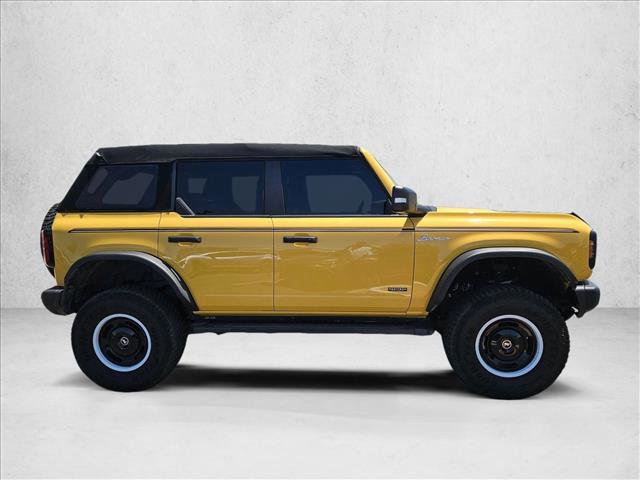 Used 2024 Ford Bronco Heritage Edition AWD/4WD image 4