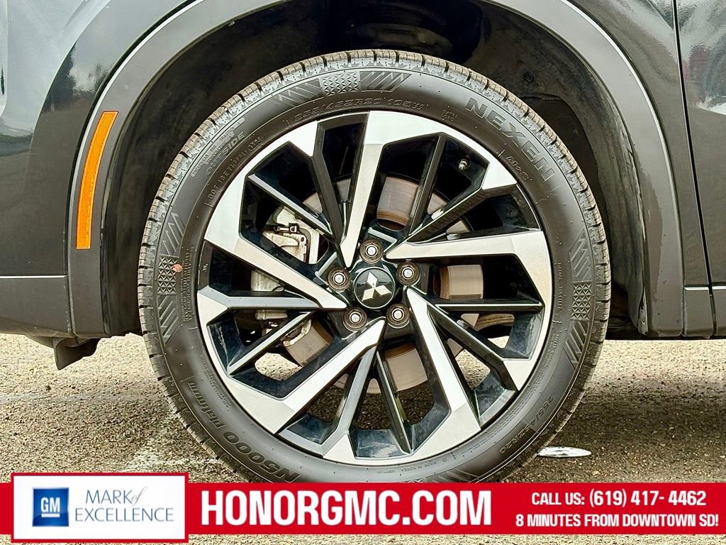 Used 2022 Mitsubishi Outlander SE image 9