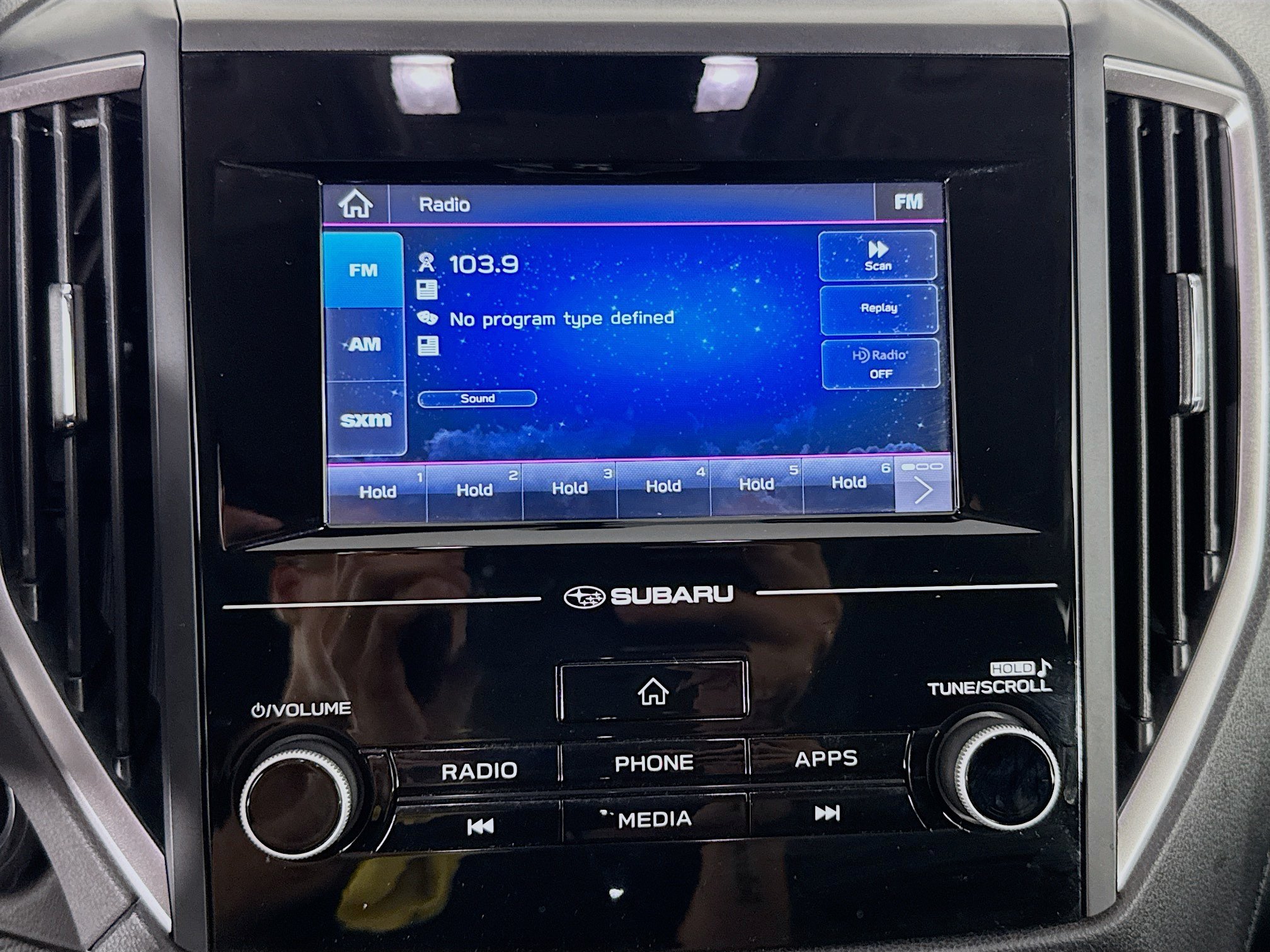 Used 2024 Subaru Forester Premium AWD/4WD image 17