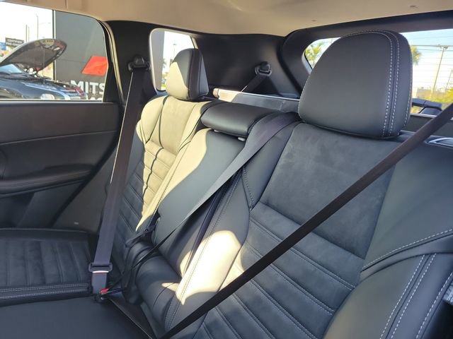 New 2026 Mitsubishi Outlander SE FWD image 13