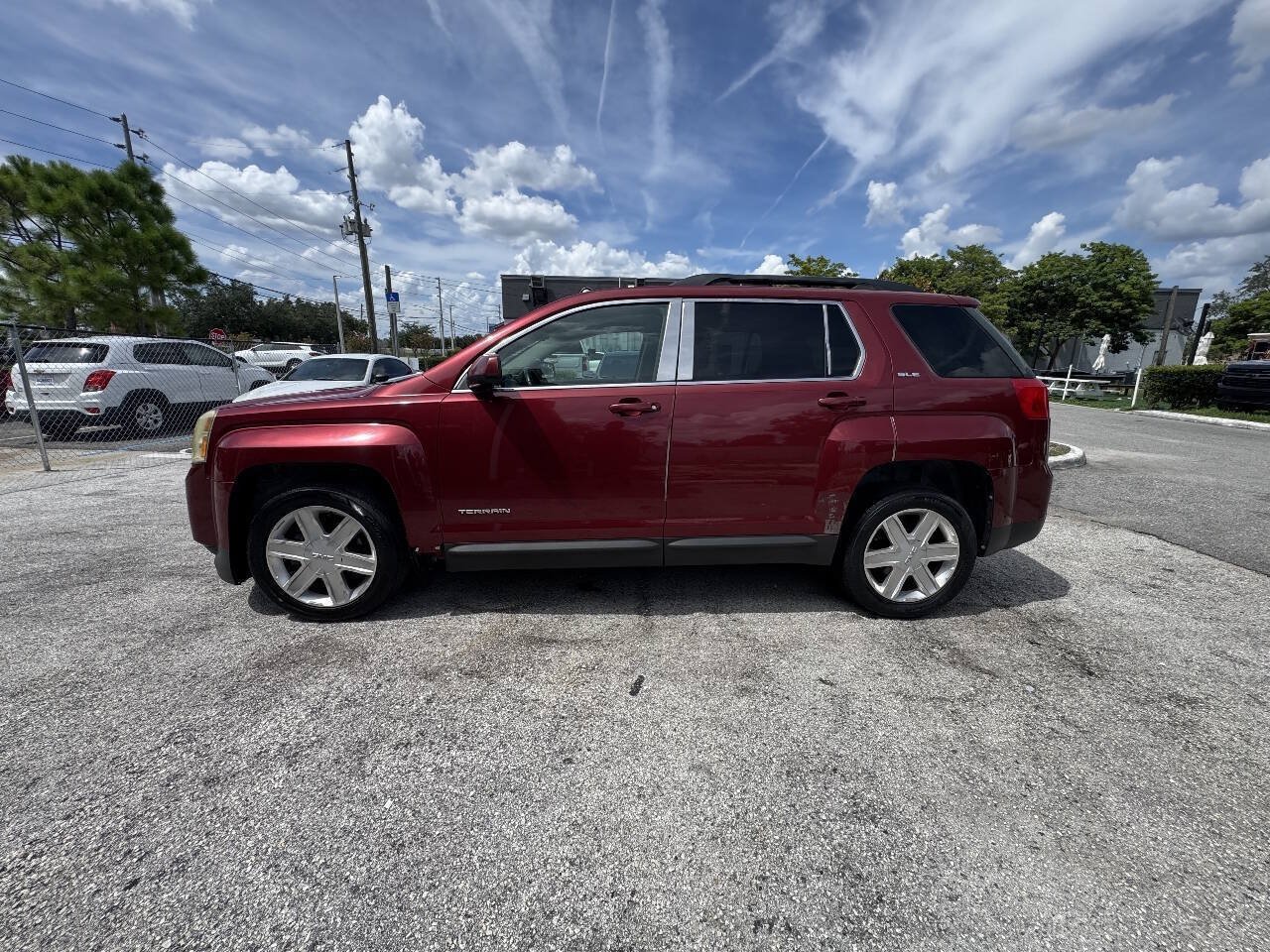 Used 2012 GMC Terrain SLE FWD image 2