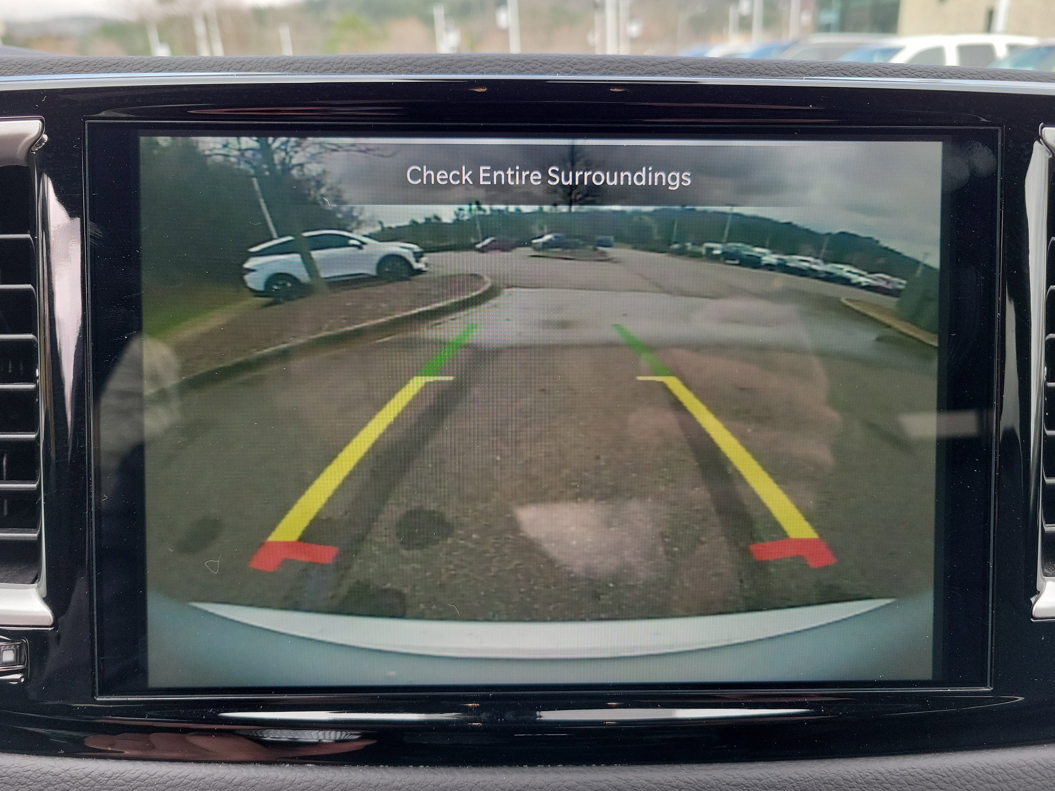 Used 2026 Chrysler Pacifica Select image 12