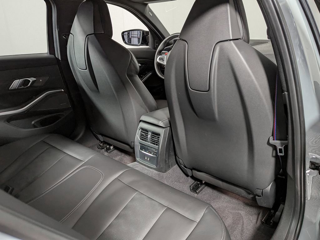 Used 2021 BMW M3 Competition image 44