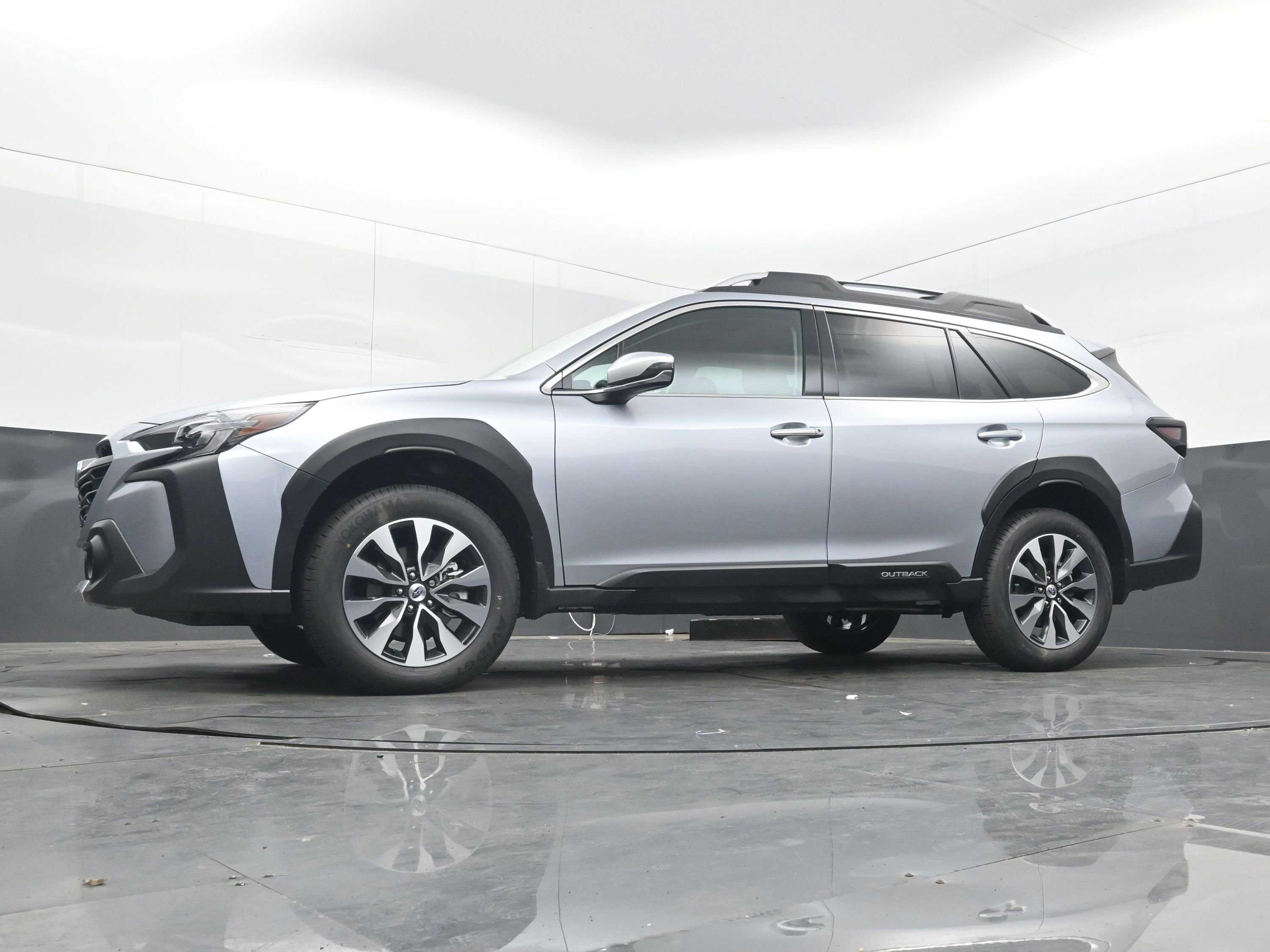 New 2025 Subaru Outback Touring XT image 26