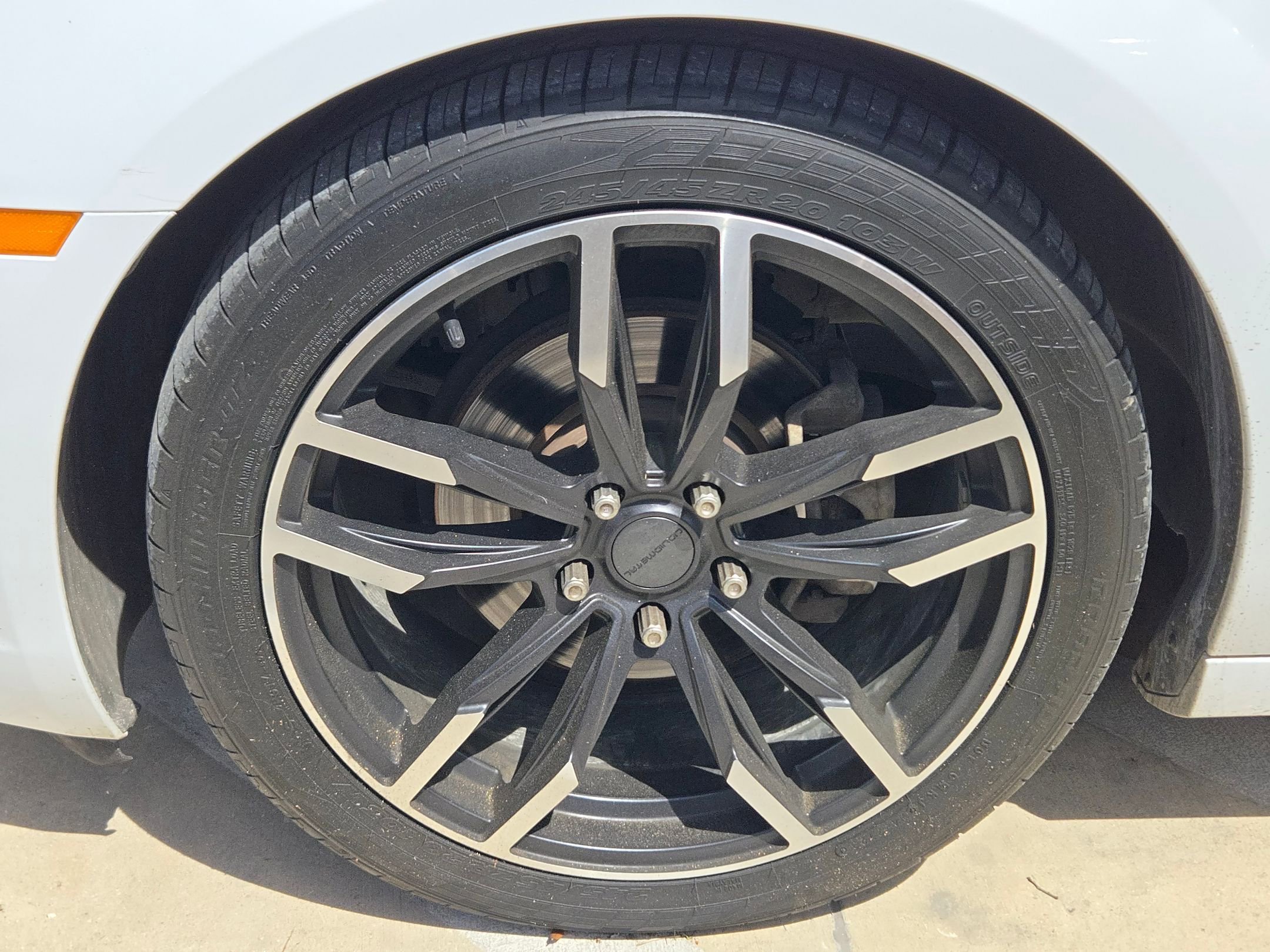 Used 2015 Chevrolet Camaro LT w/ RS Package image 9